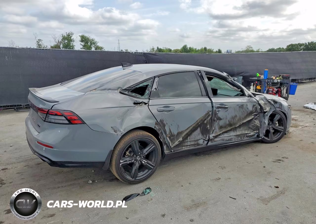 2023 Honda Accord Hybrid Sport-L VIN:1HGCY2F71PA046464 - 3