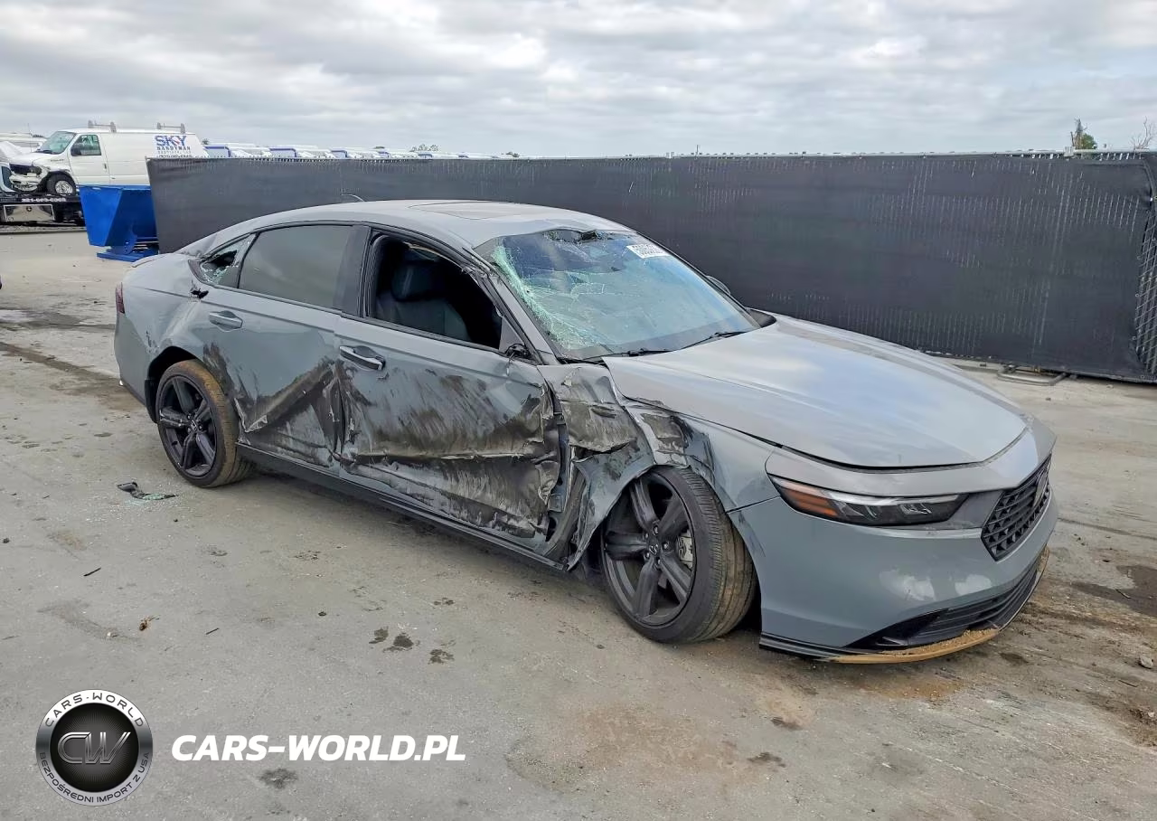 2023 Honda Accord Hybrid Sport-L VIN:1HGCY2F71PA046464 - 4
