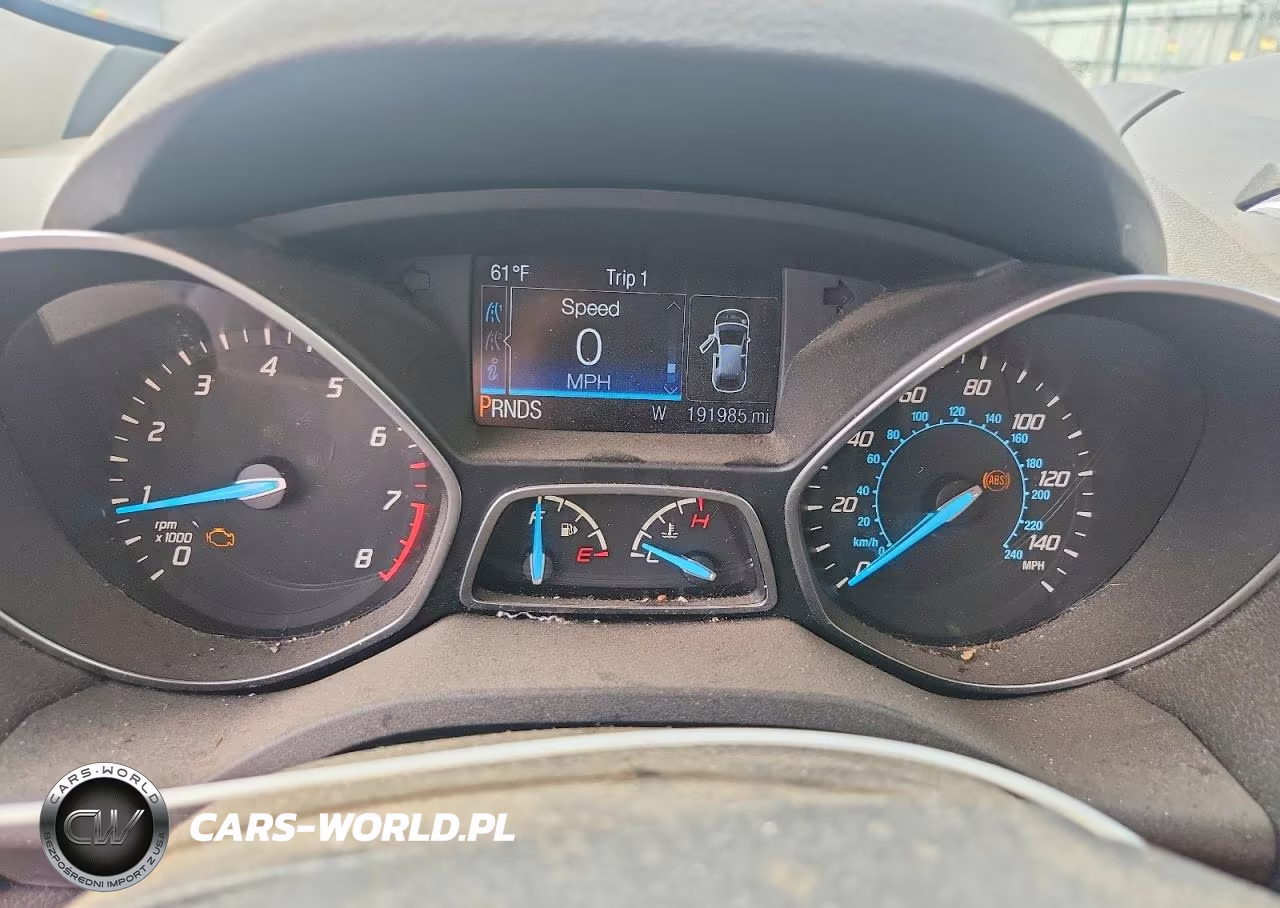 2015 Ford Escape Titanium VIN:1FMCU0J9XFUC87312 - 9