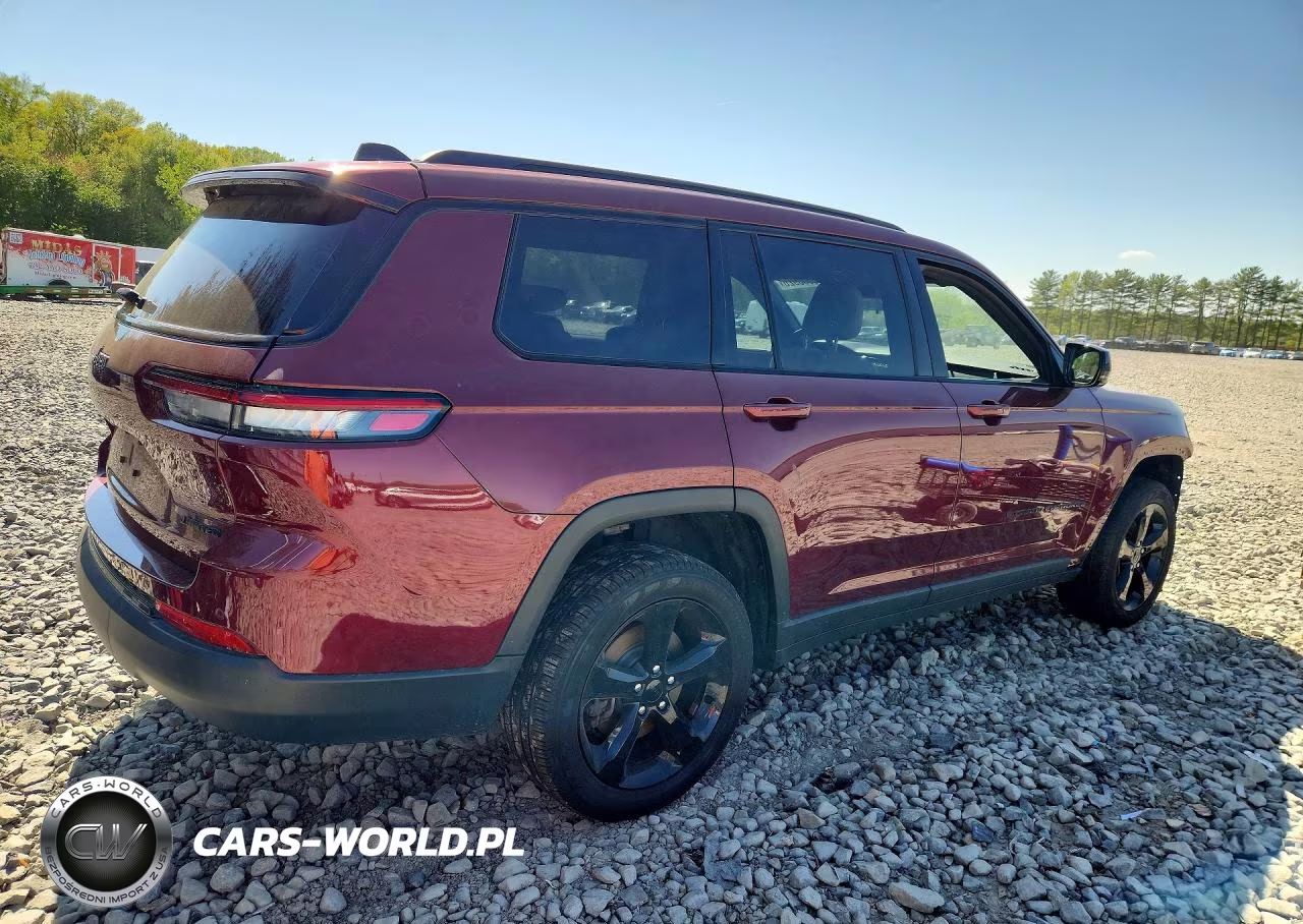 2025 Jeep Grand Cherokee L Limited VIN:1C4RJKBGXS8744915 - 3