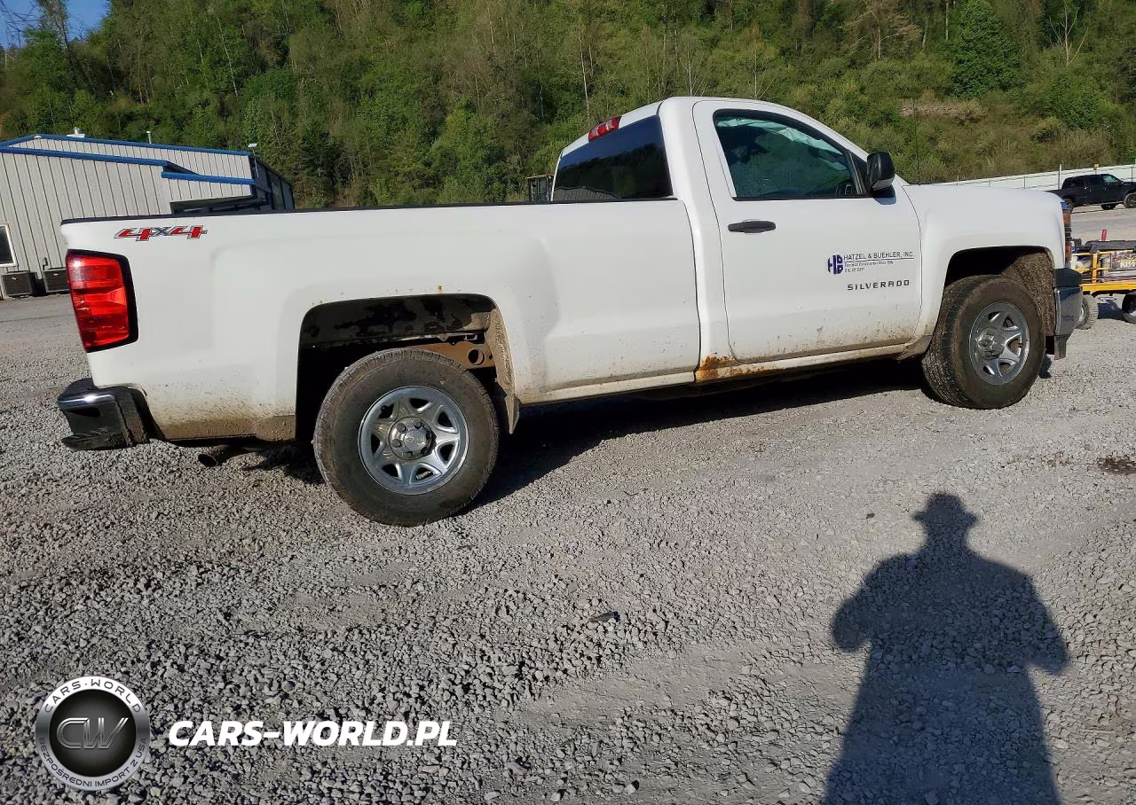 2015 Chevrolet Silverado K1500 VIN:1GCNKPEH5FZ412751 - 3