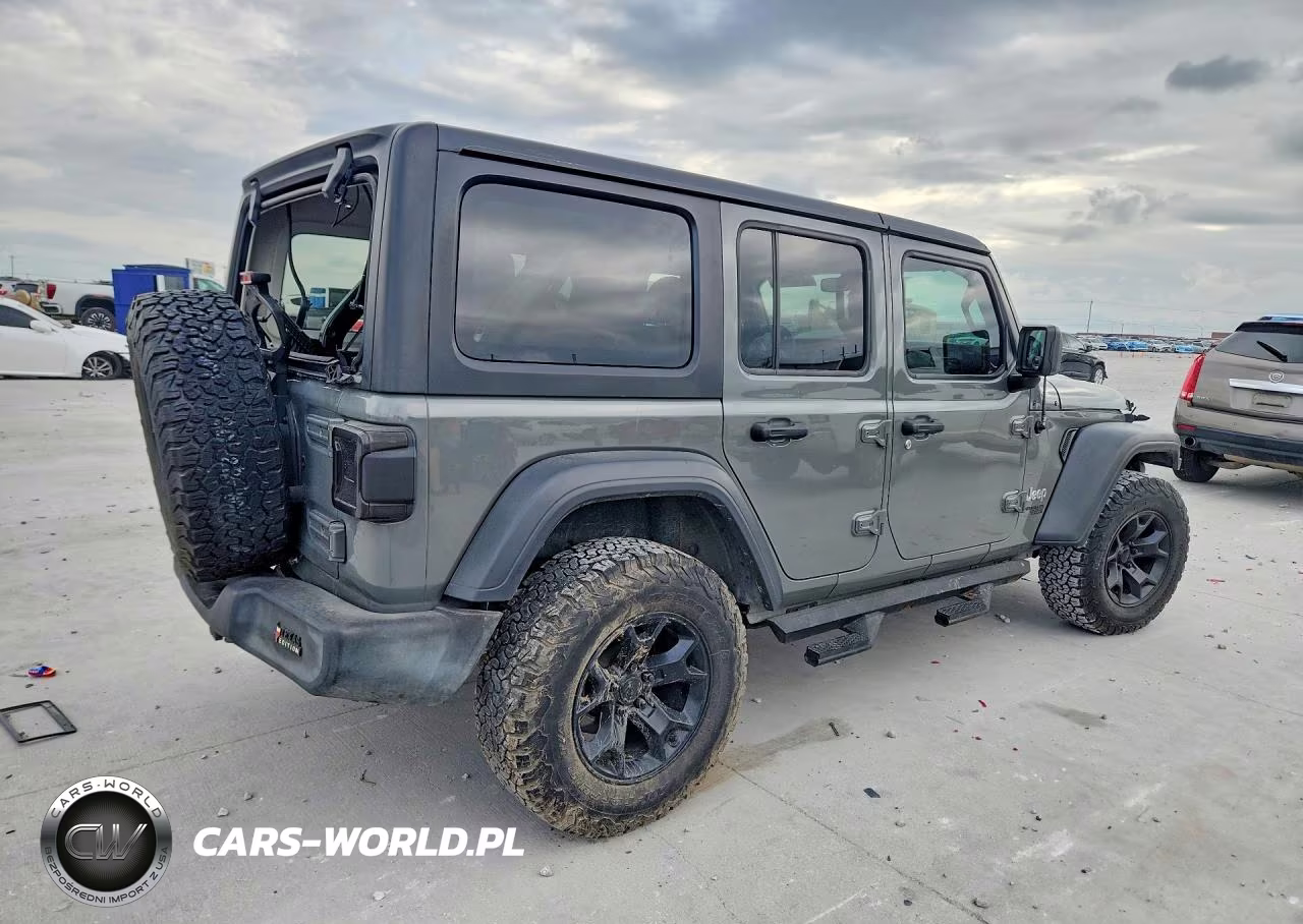 2018 Jeep Wrangler Unlimited Sport VIN:1C4HJXDNXJW289238 - 3