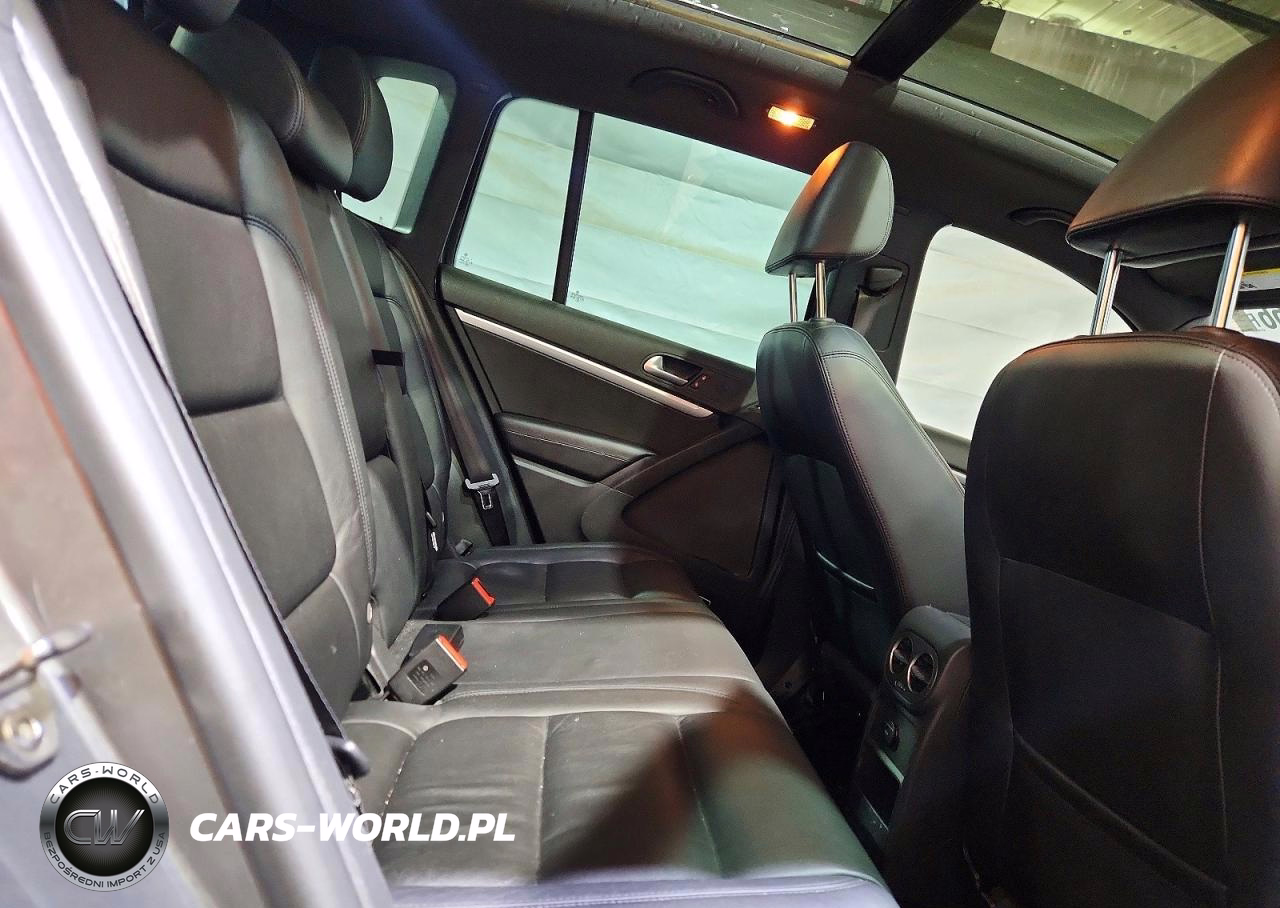 2014 Volkswagen Tiguan S VIN:WVGBV3AXXEW058799 - 11
