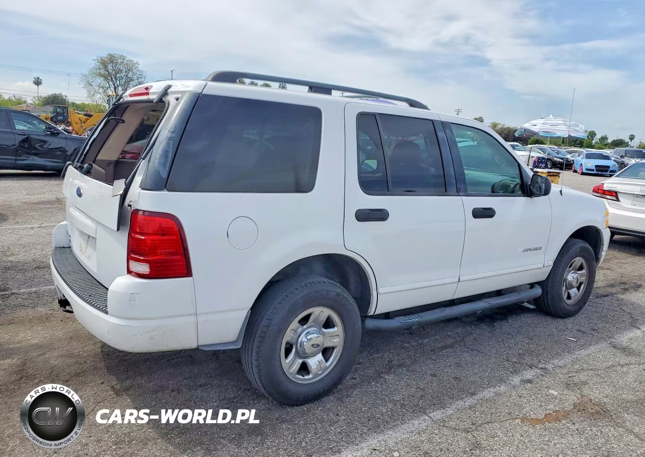 2004 Ford Explorer Xlt VIN:1FMZU63K54ZA58923 - 3