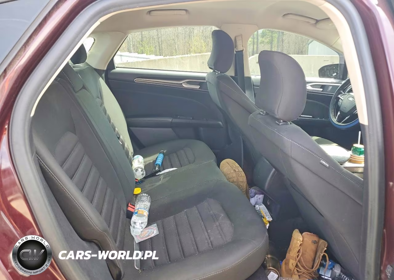 2017 Ford Fusion S VIN:3FA6P0G74HR225547 - 10