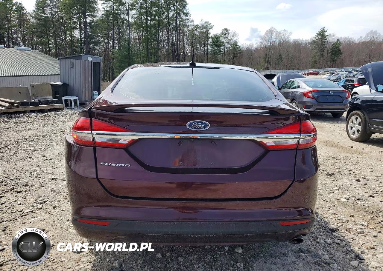 2017 Ford Fusion S VIN:3FA6P0G74HR225547 - 6