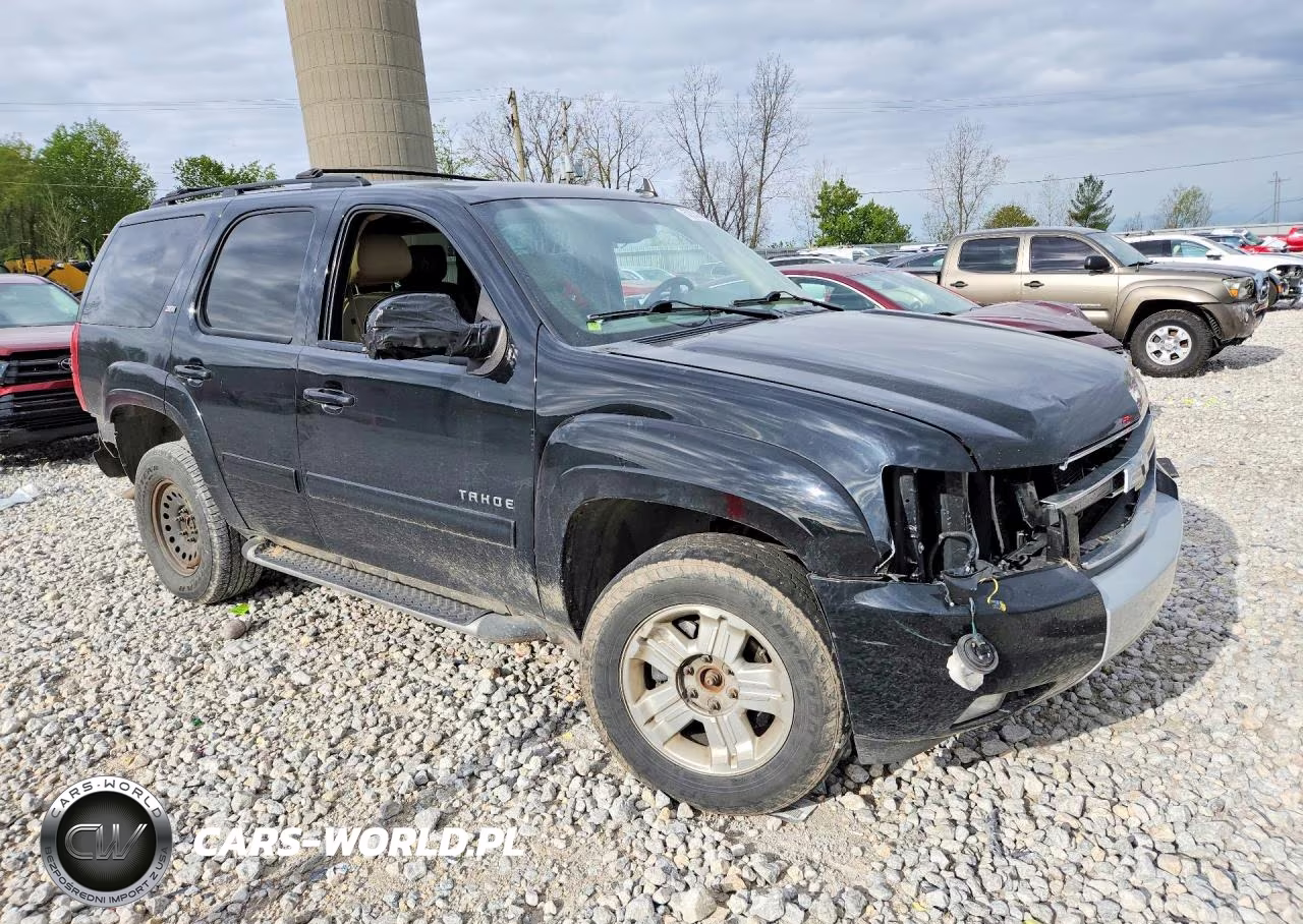2014 Chevrolet Tahoe K1500 Lt VIN:1GNSKBE0XER175678 - 4