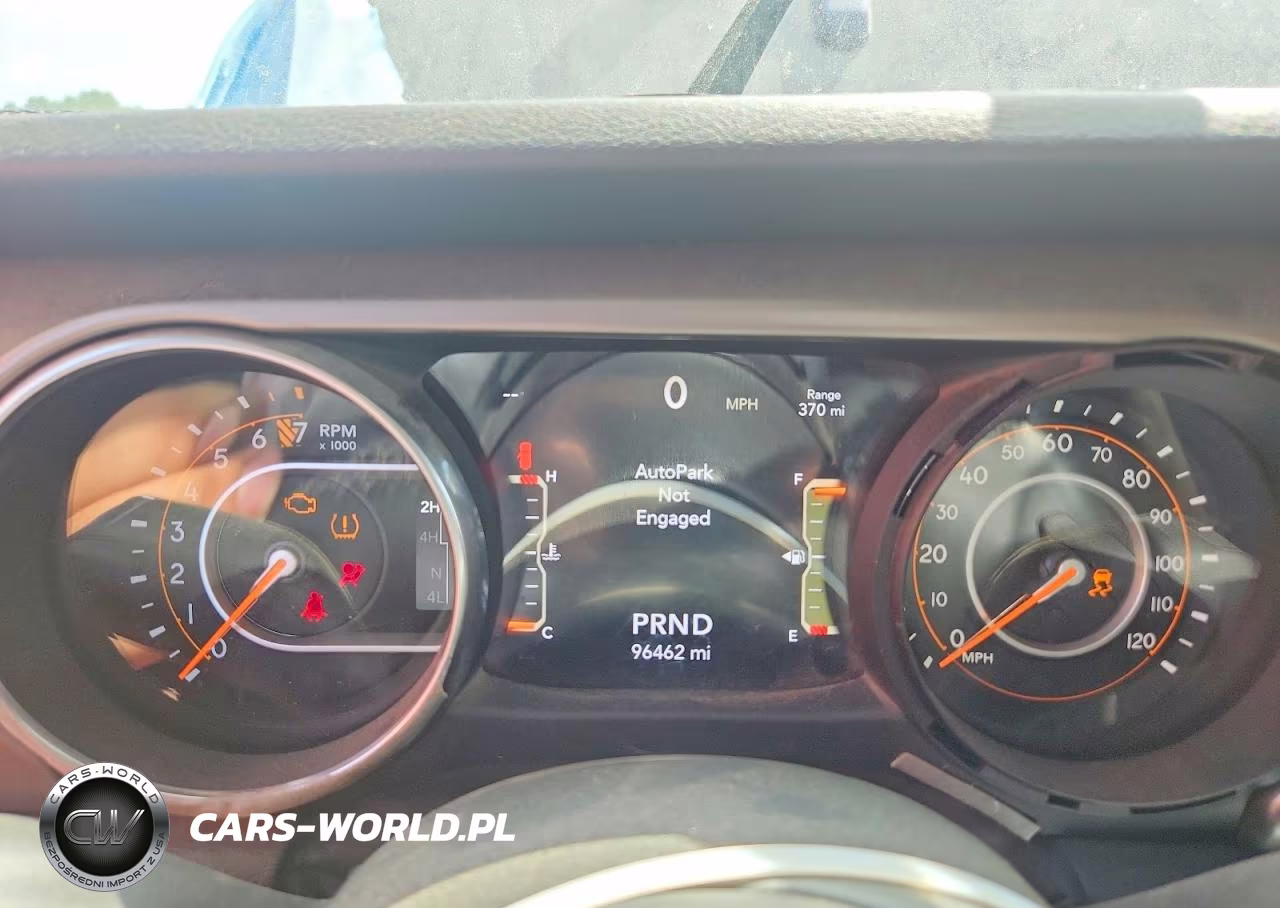 2018 Jeep Wrangler Sport VIN:1C4GJXAG9JW162661 - 9