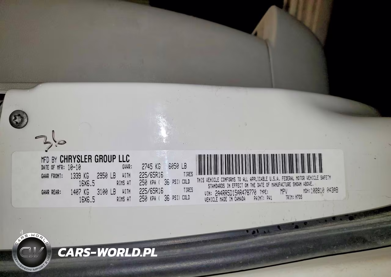 2010 Chrysler Town & Country Touring VIN:2A4RR5D15AR478770 - 13