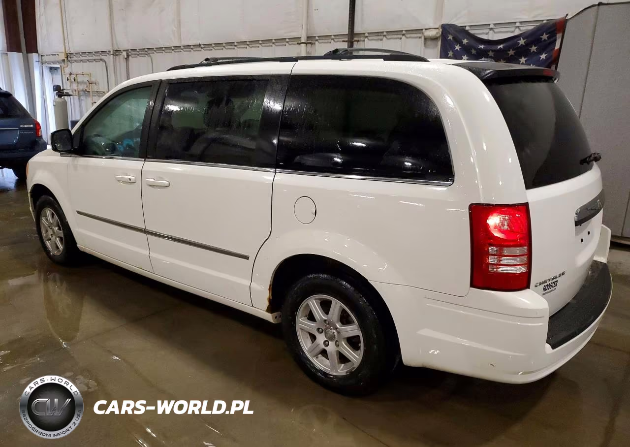 2010 Chrysler Town & Country Touring VIN:2A4RR5D15AR478770 - 2