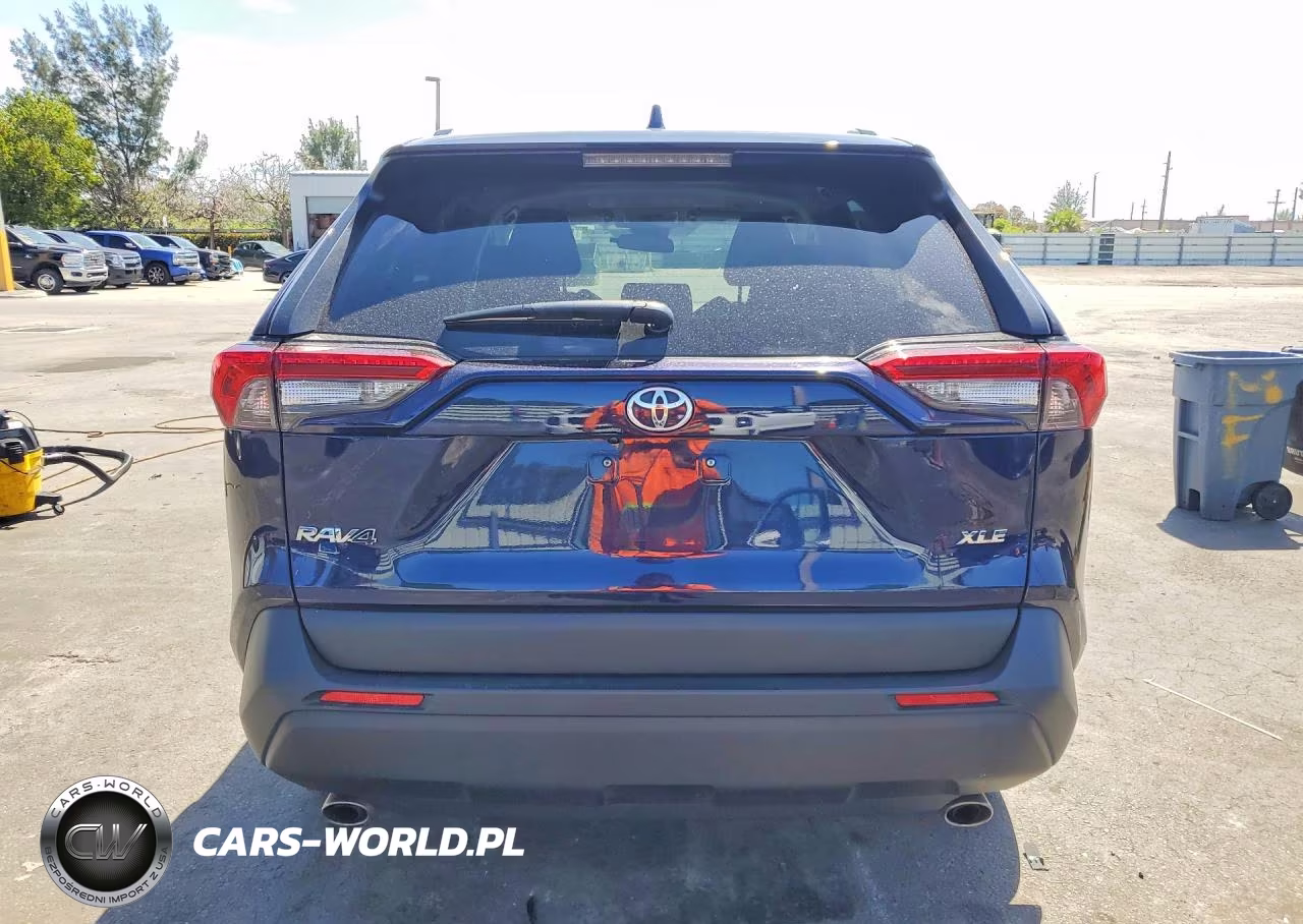 2024 Toyota Rav4 Xle VIN:2T3W1RFV1RW351104 - 6