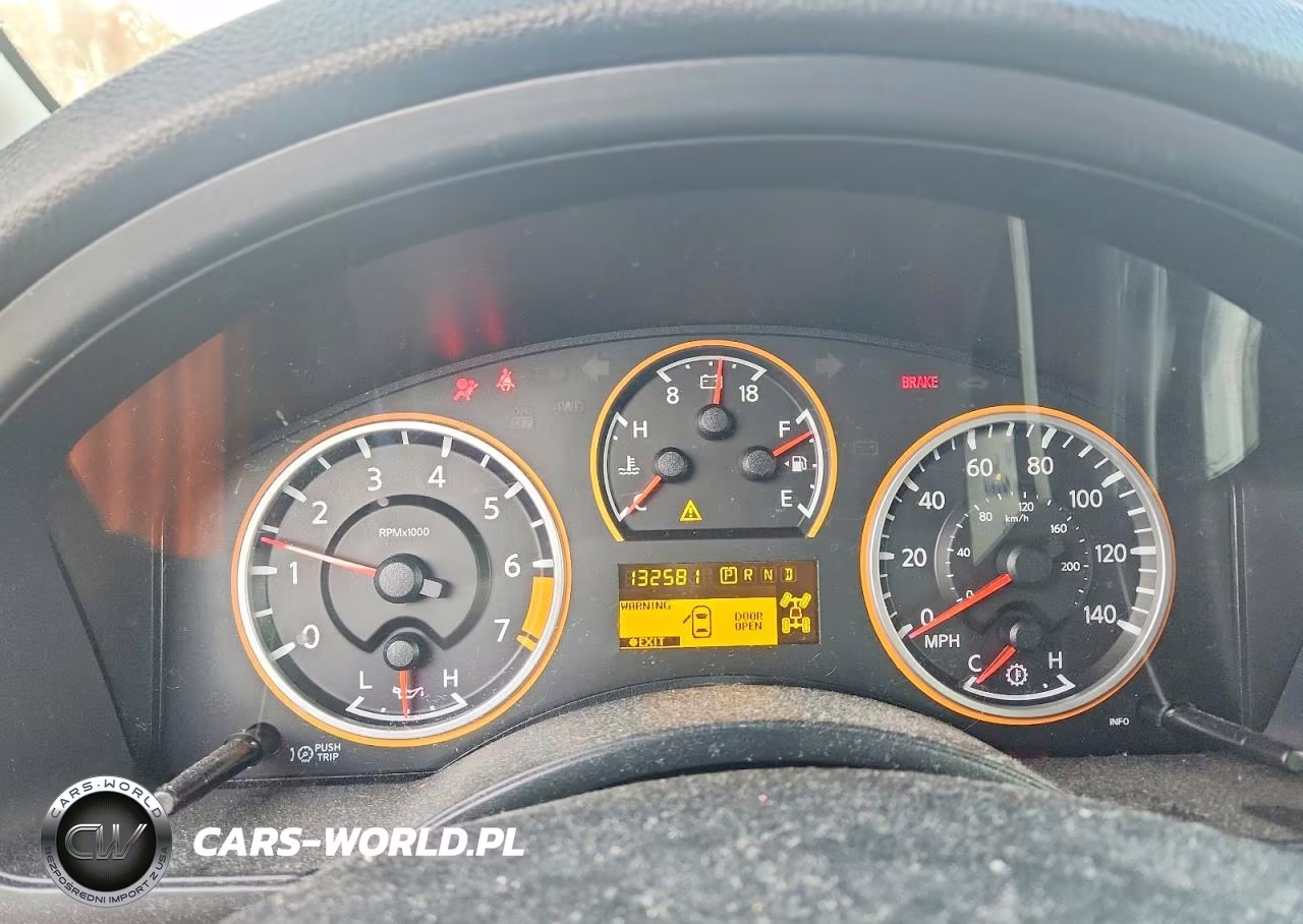 2013 Nissan Armada Sv VIN:5N1AA0NC7DN604444 - 9