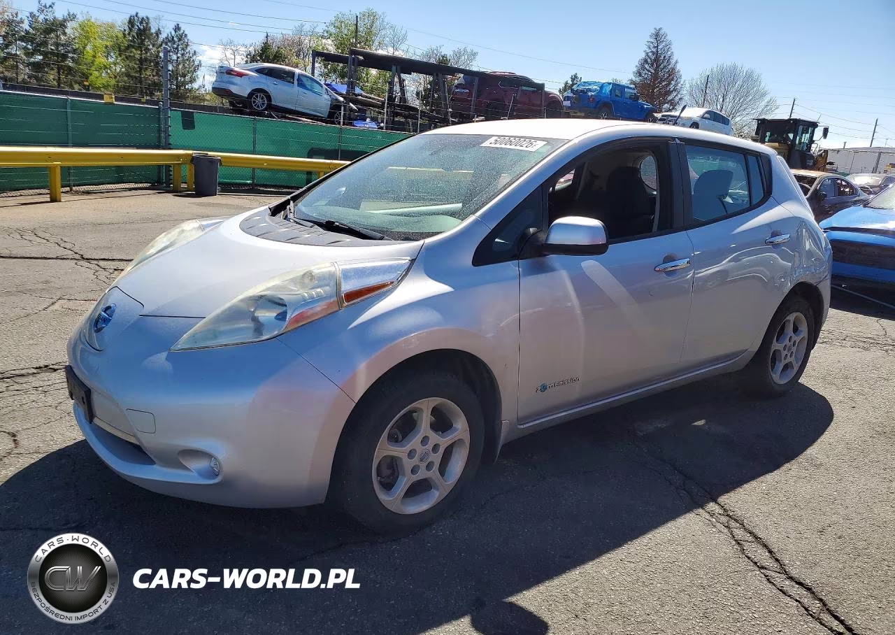 2013 Nissan Leaf S
