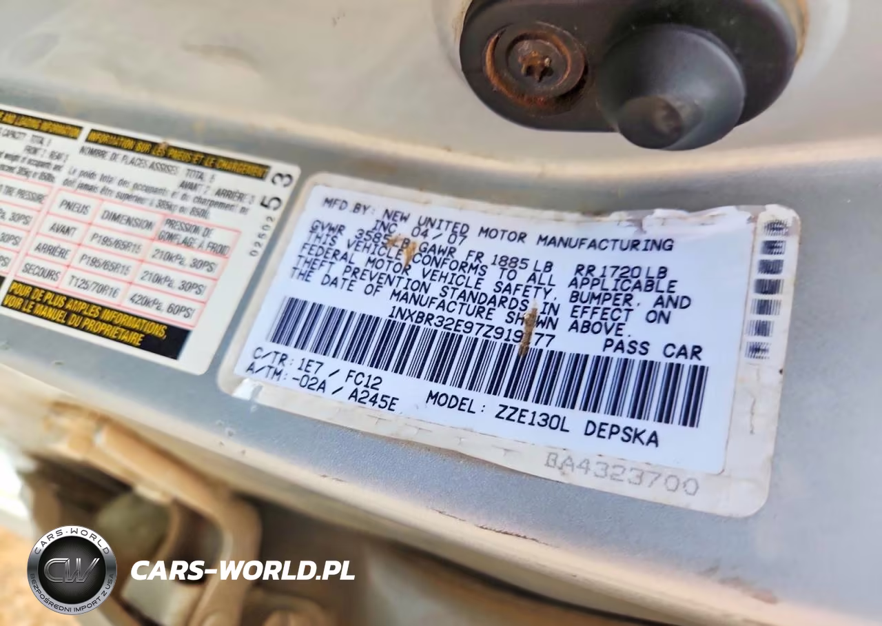 2007 Toyota Corolla S VIN:1NXBR32E97Z919177 - 13