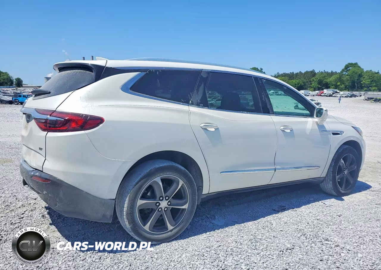 2020 Buick Enclave Essence VIN:5GAERBKW7LJ180957 - 3