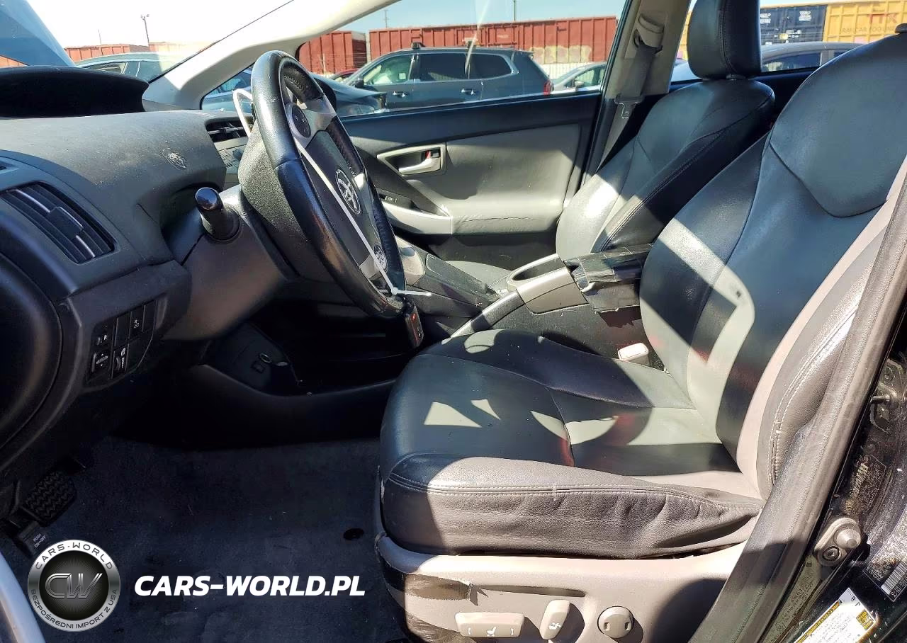 2012 Toyota Prius Four VIN:JTDKN3DU3C5375915 - 7