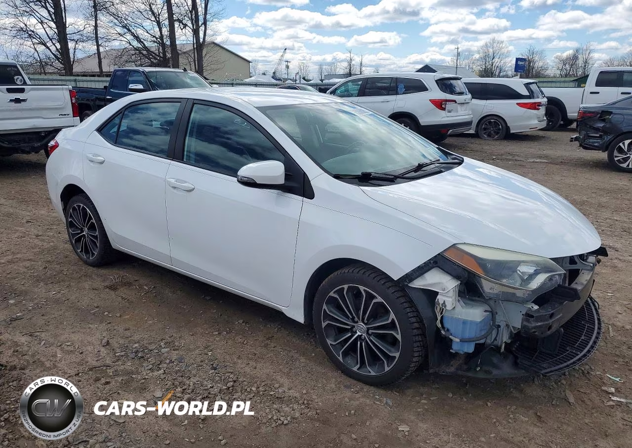 2015 Toyota Corolla S Plus VIN:2T1BURHE5FC254111 - 4