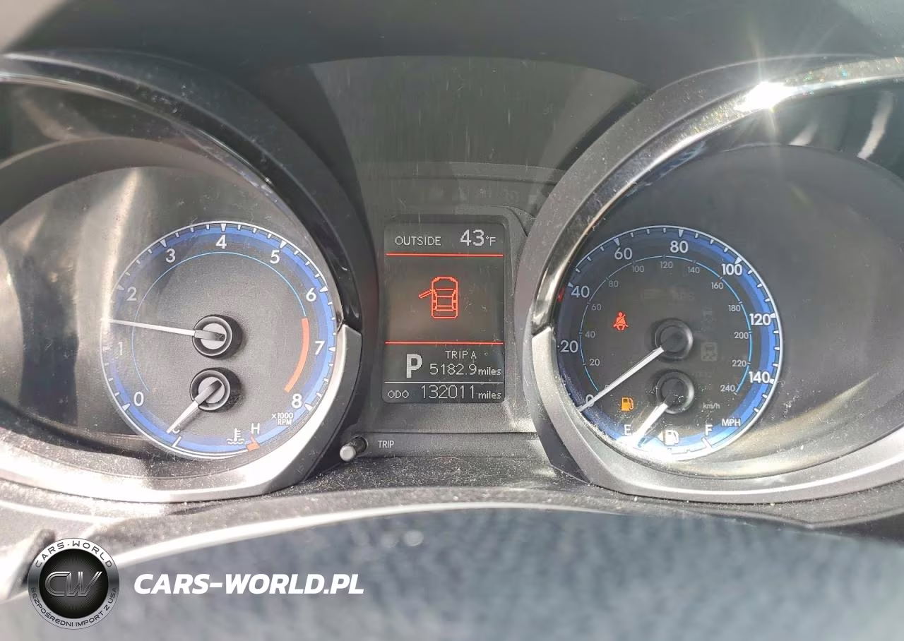 2015 Toyota Corolla S Plus VIN:2T1BURHE5FC254111 - 9