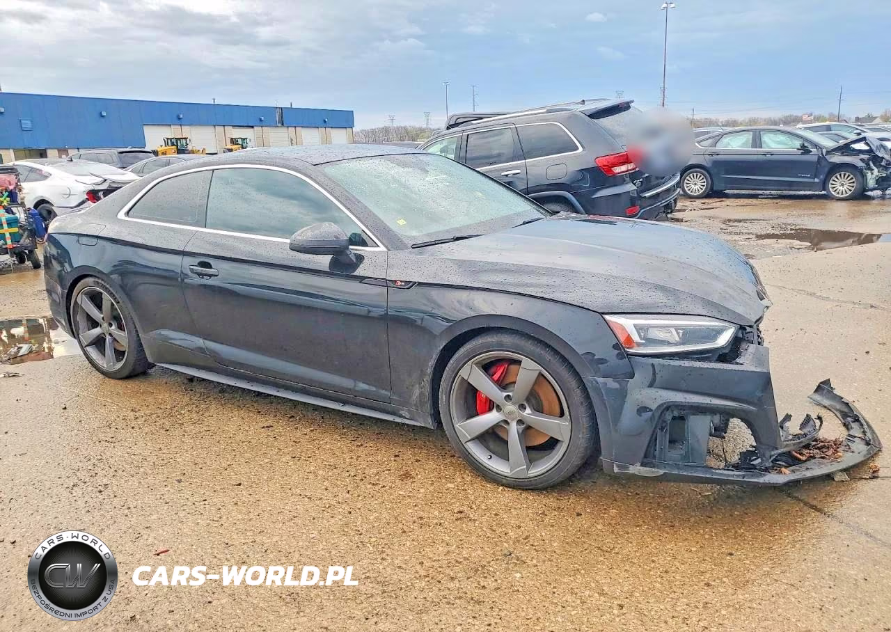 2018 Audi S5 Prestige VIN:WAUR4AF57JA038127 - 4