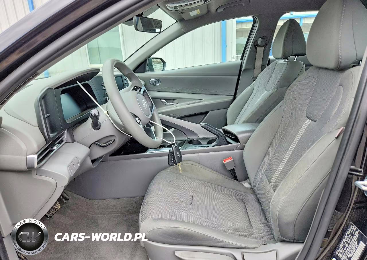 2024 Hyundai Elantra VIN:KMHLL4DG2RU817684 - 7