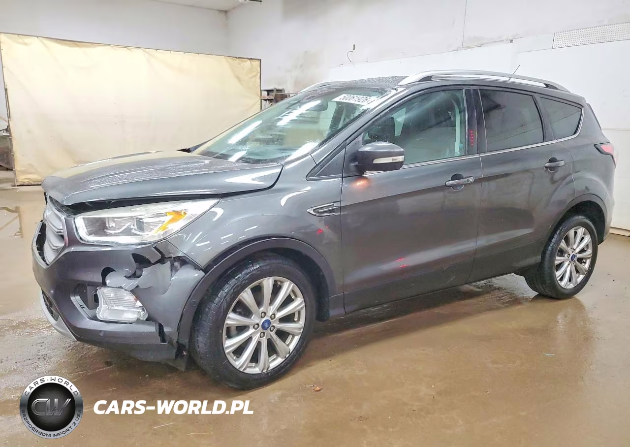 2017 Ford Escape Titanium – zdjęcie 1 z 13