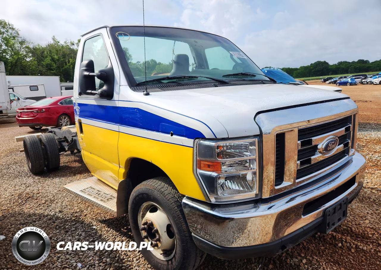 2018 Ford Econoline E450 Super Duty Cutaway Van VIN:1FDXE4FS0JDC23211 - 4