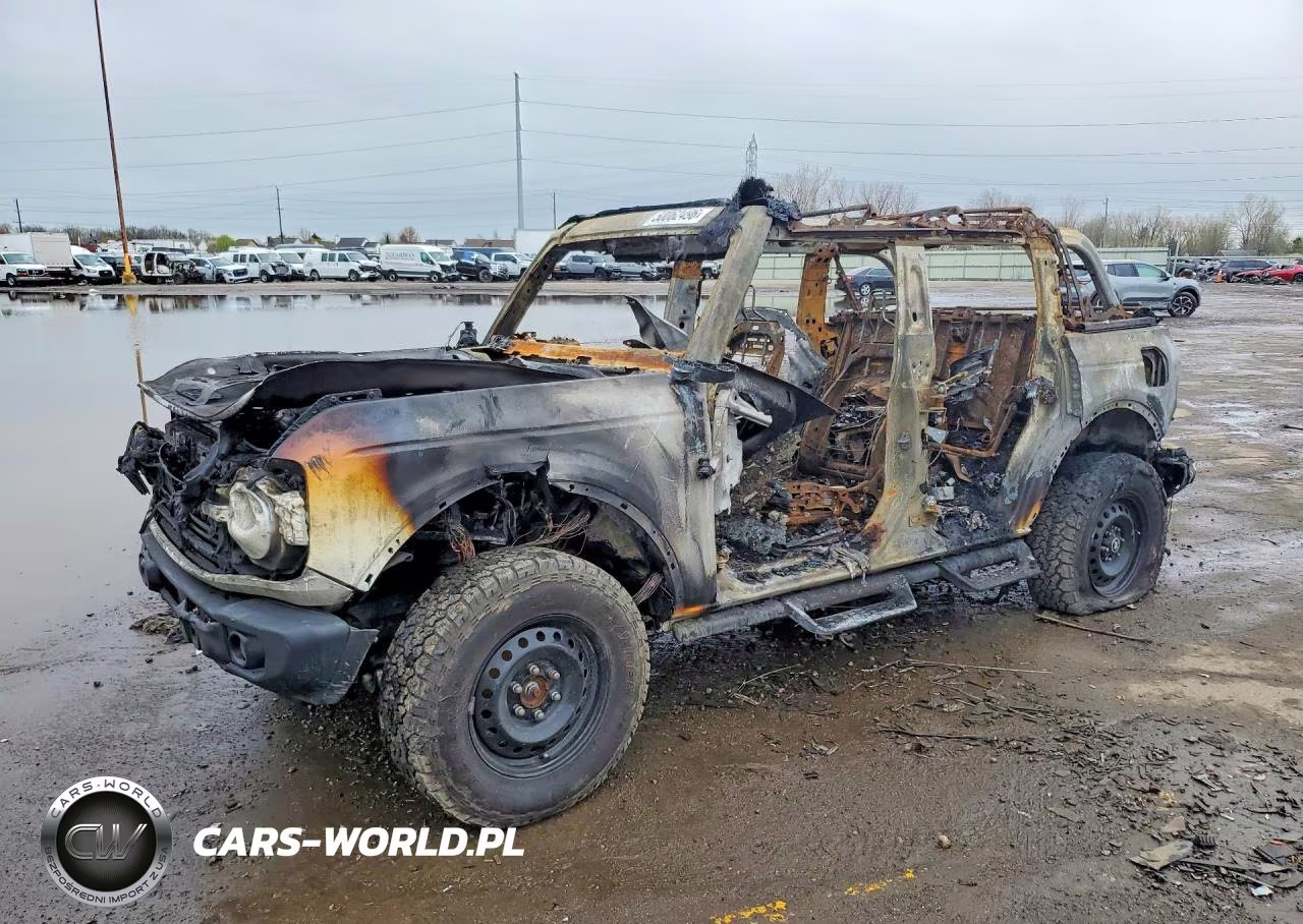 2023 Ford Bronco Base