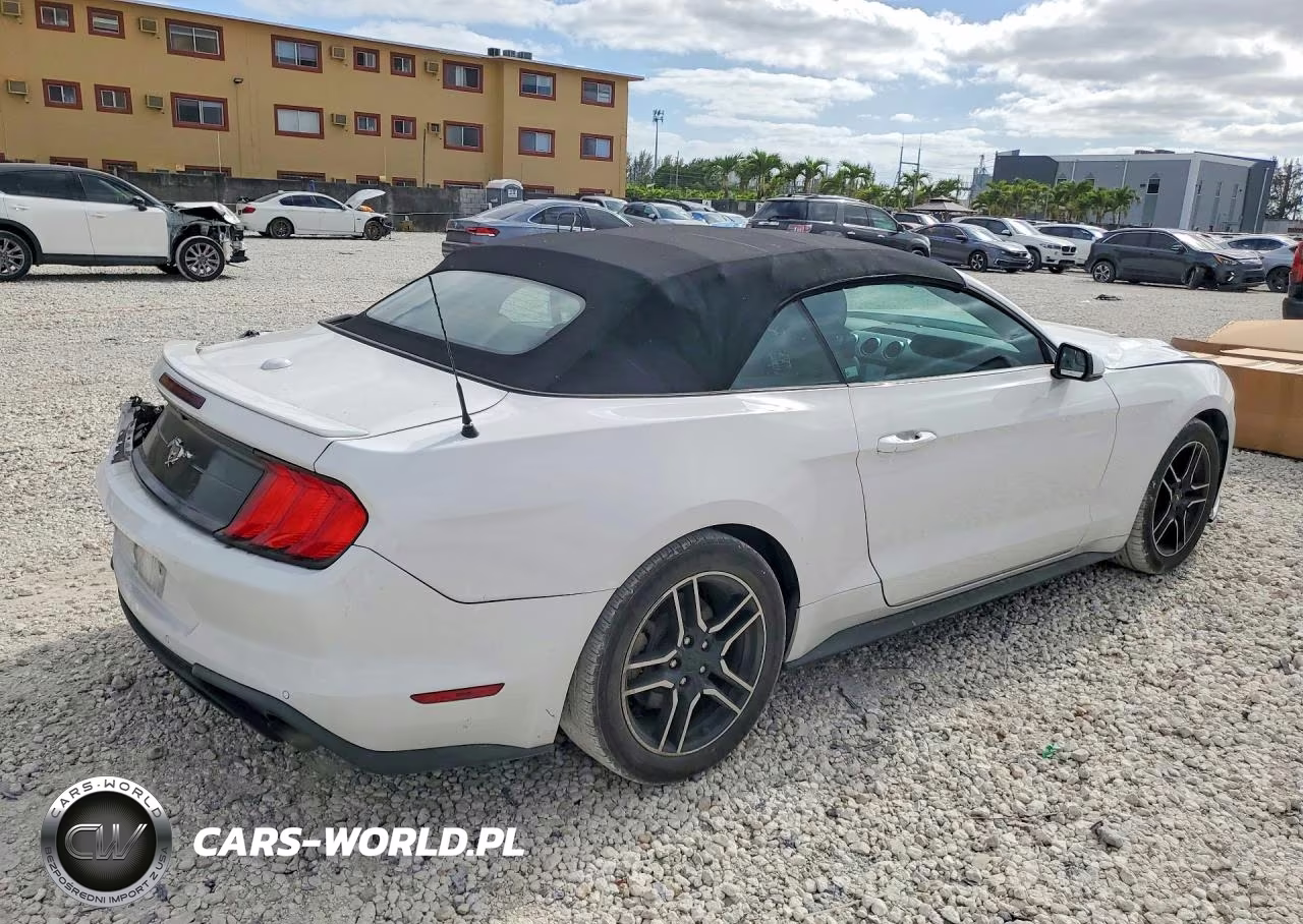 2020 Ford Mustang VIN:1FATP8UH7L5180016 - 3