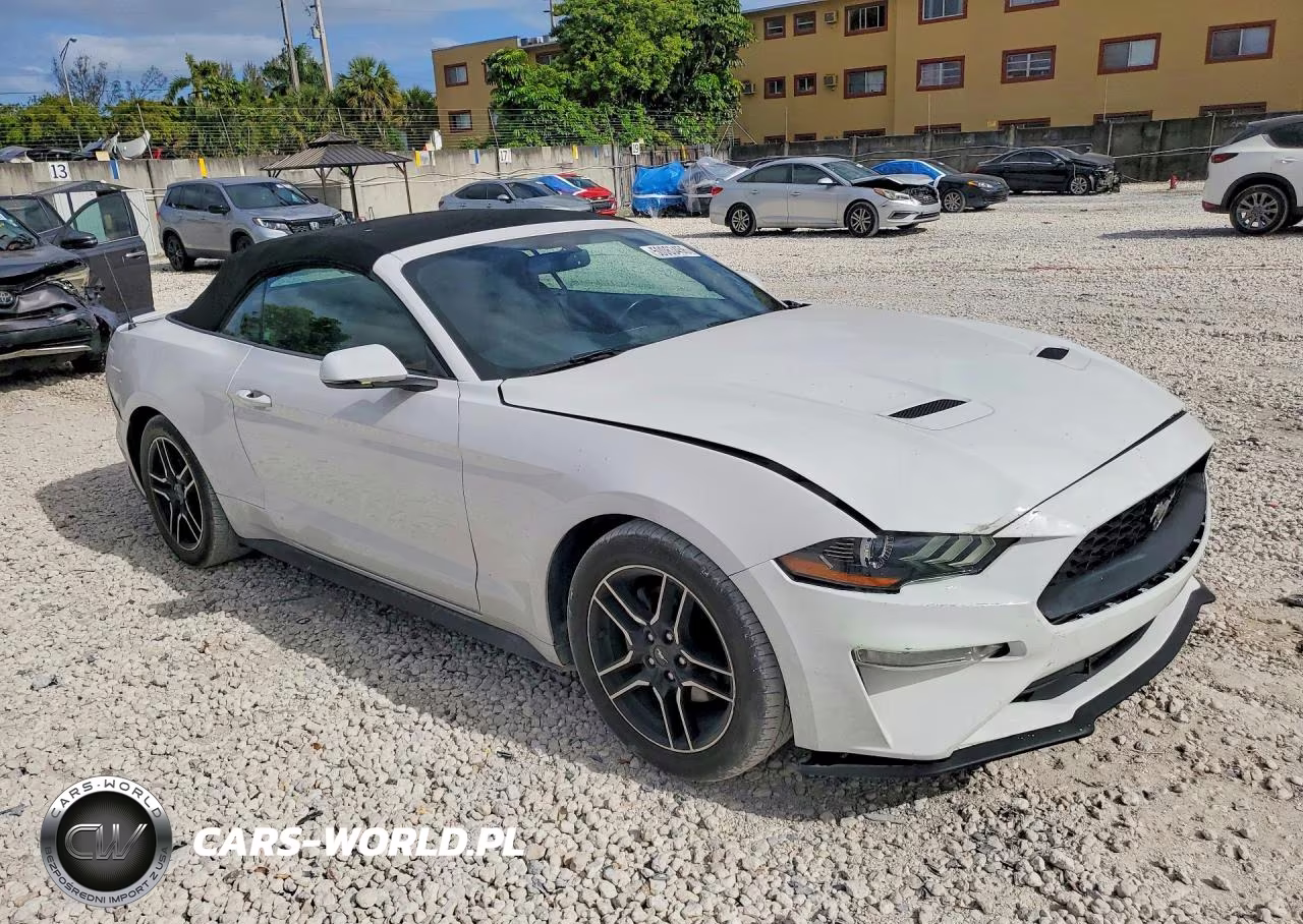 2020 Ford Mustang VIN:1FATP8UH7L5180016 - 4