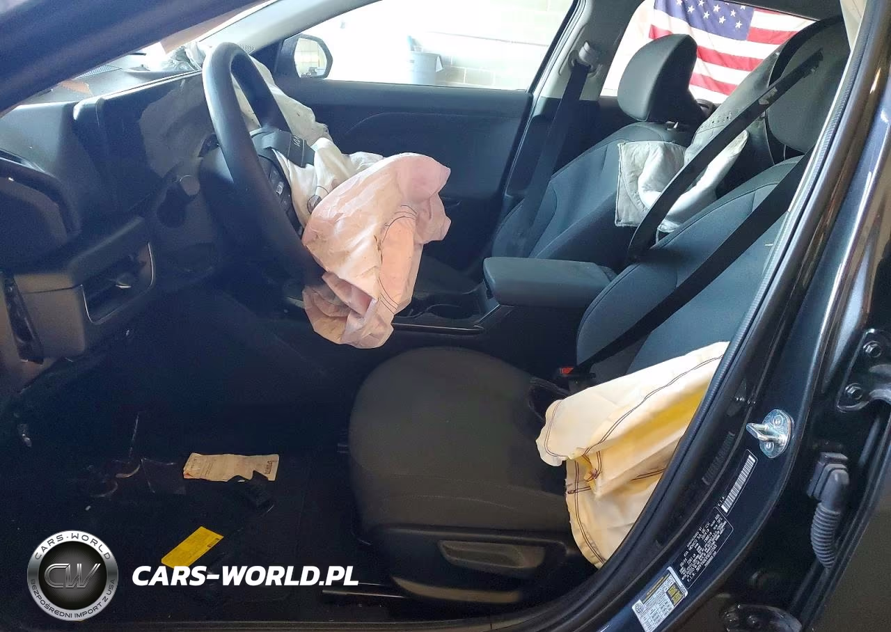 2025 Kia K4 Lxs VIN:3KPFT4DEXSE015565 - 7