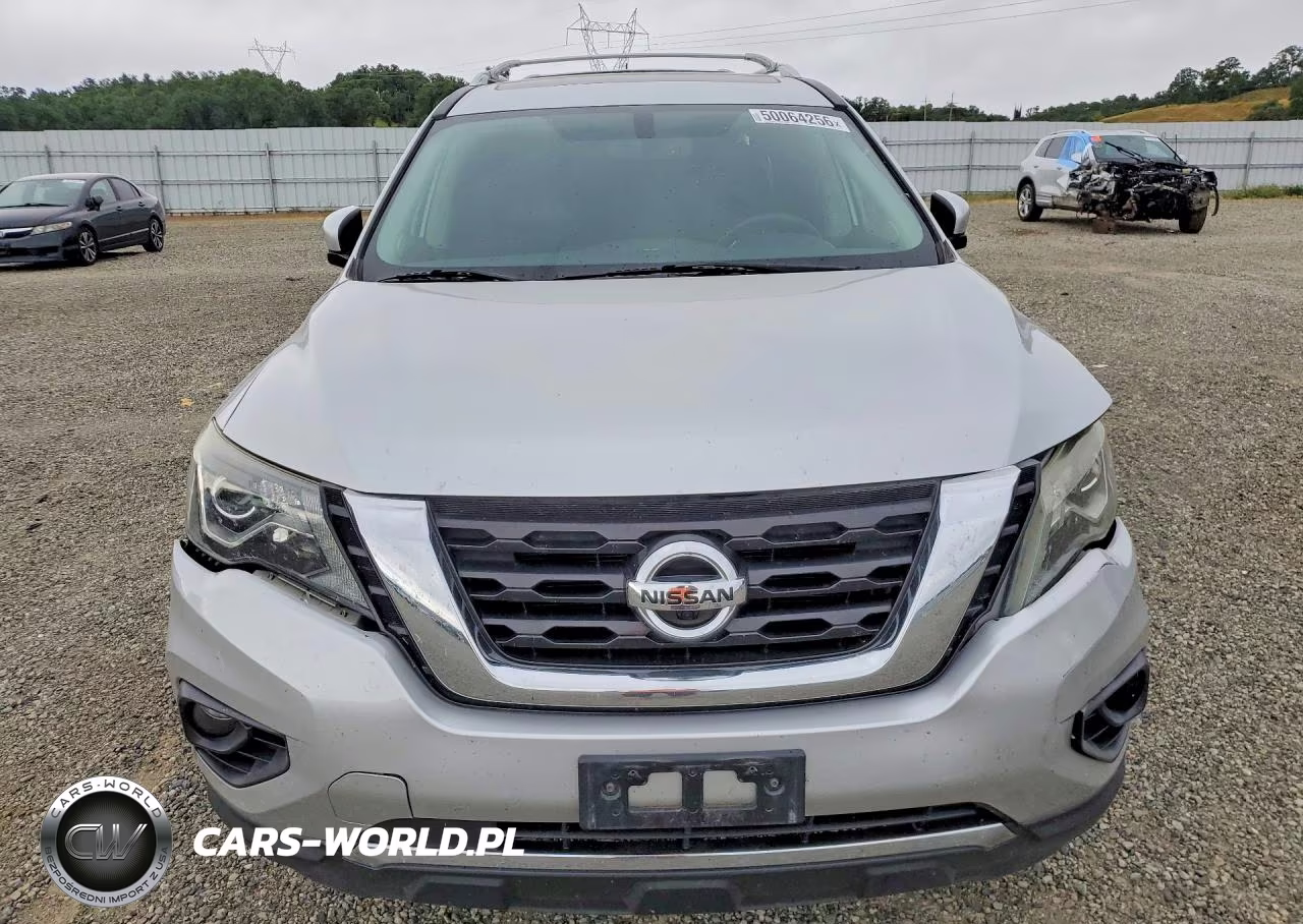 2018 Nissan Pathfinder Platinum VIN:5N1DR2MM1JC607911 - 5