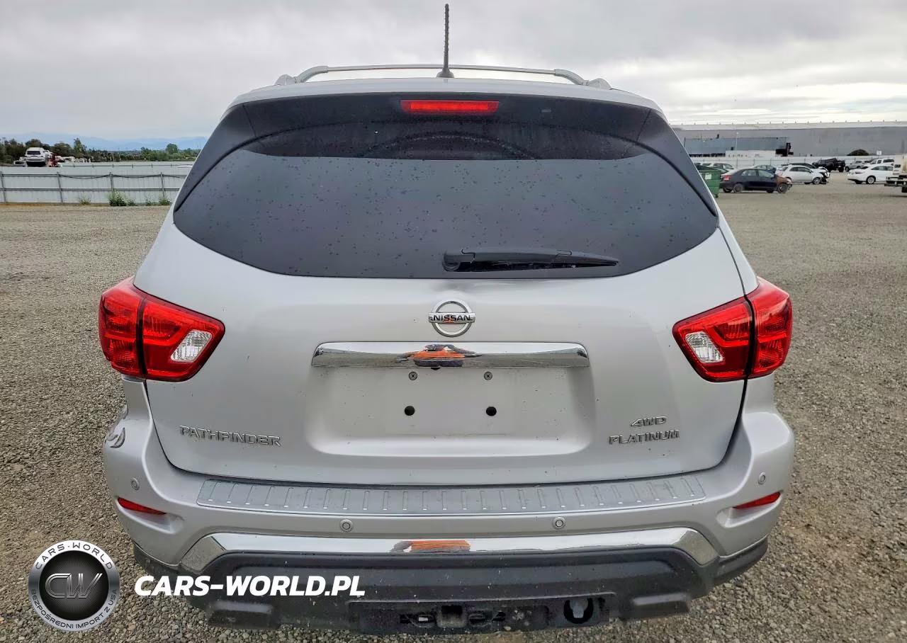 2018 Nissan Pathfinder Platinum VIN:5N1DR2MM1JC607911 - 6