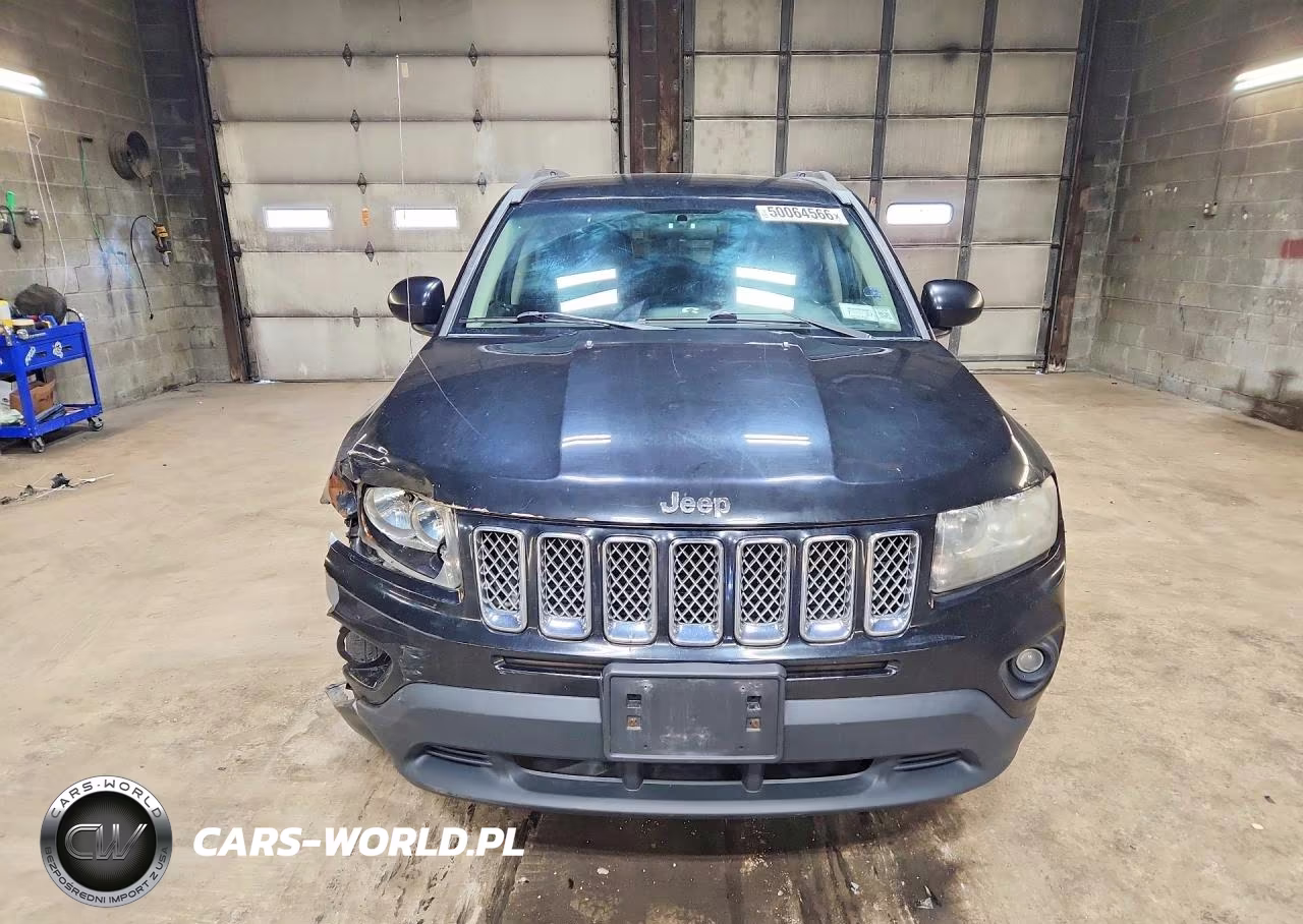 2014 Jeep Compass Latitude VIN:1C4NJDEB0ED693950 - 5