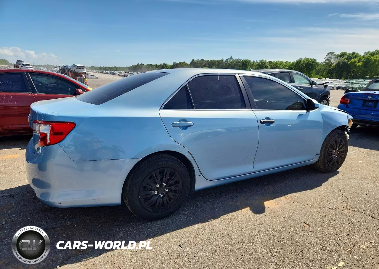 2013 Toyota Camry L VIN:4T4BF1FK5DR280603 - 3