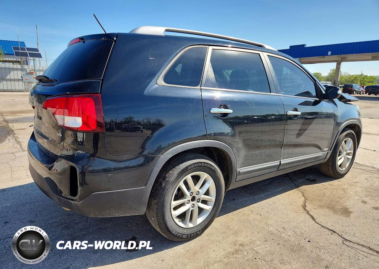 2015 Kia Sorento Lx VIN:5XYKTDA73FG651919 - 3