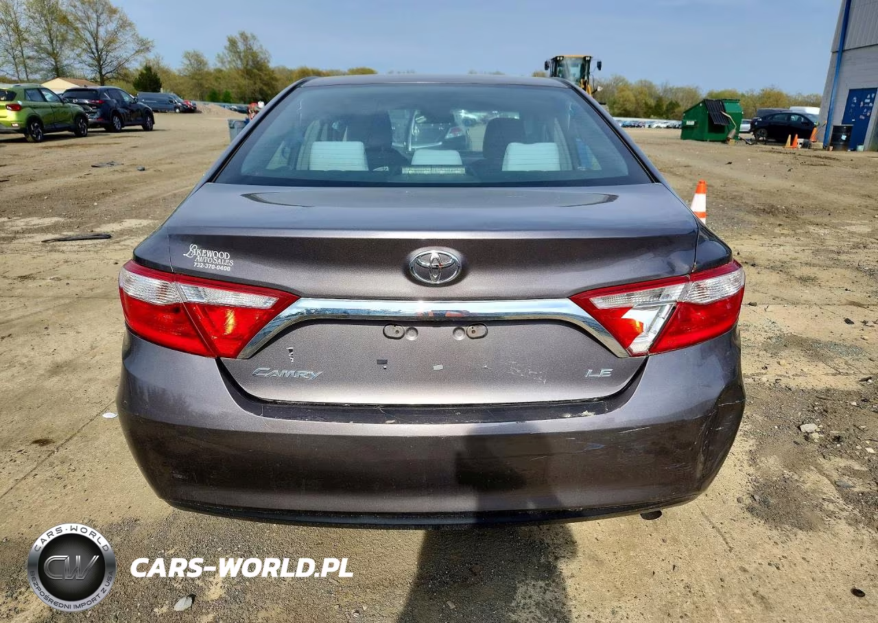 2016 Toyota Camry Le VIN:4T4BF1FK8GR553425 - 6