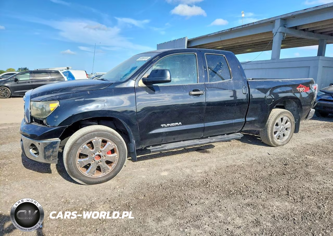 2011 Toyota Tundra Double Cab Sr5