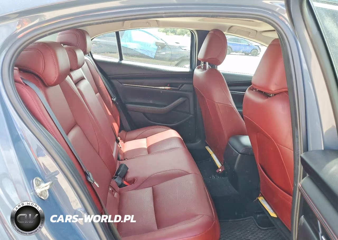 2022 Mazda 3 Preferred VIN:3MZBPACLXNM305202 - 10