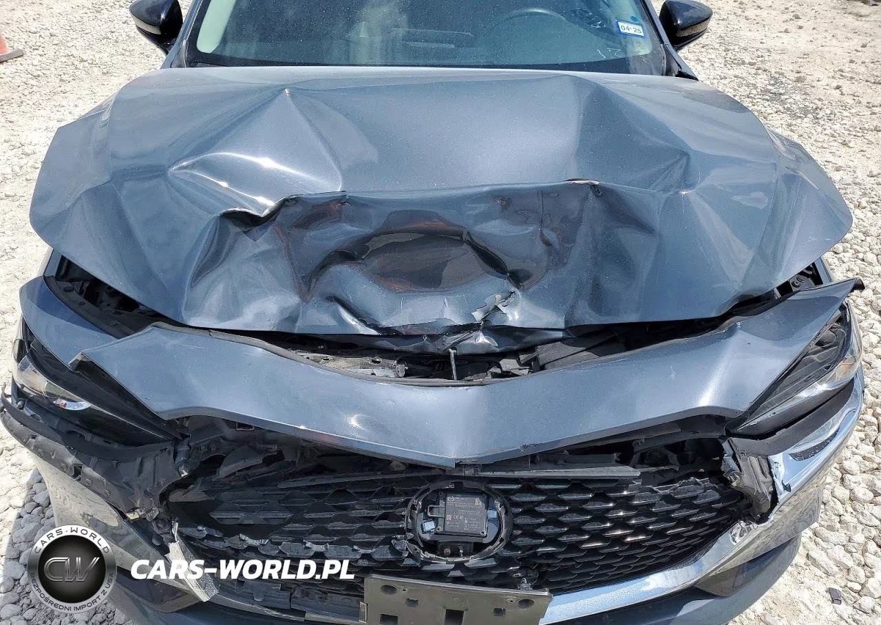 2022 Mazda 3 Preferred VIN:3MZBPACLXNM305202 - 11