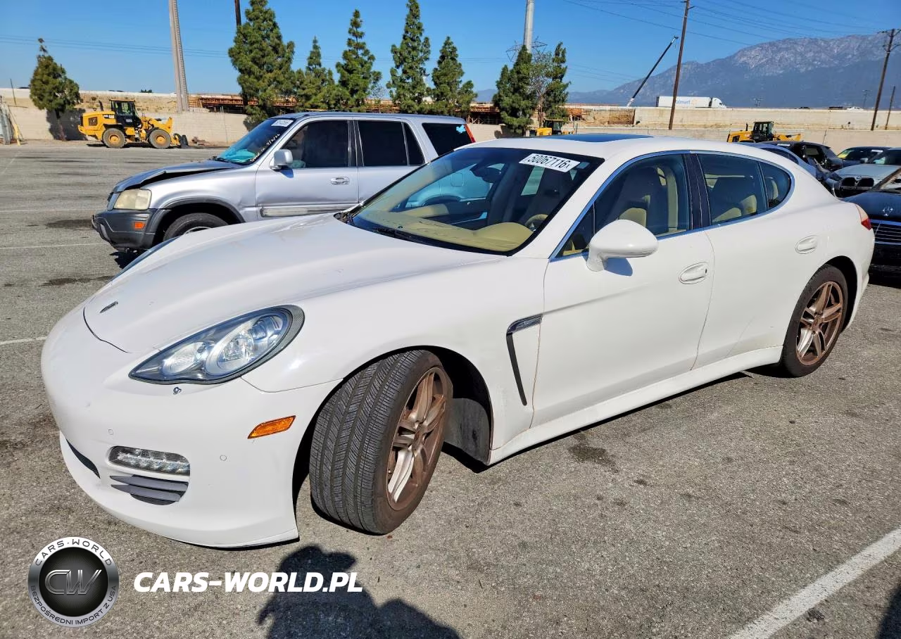 2011 Porsche Panamera S