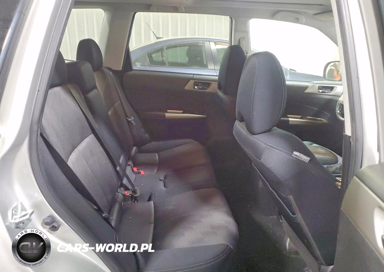 2009 Subaru Forester 2.5X Premium VIN:JF2SH63679H786268 - 10