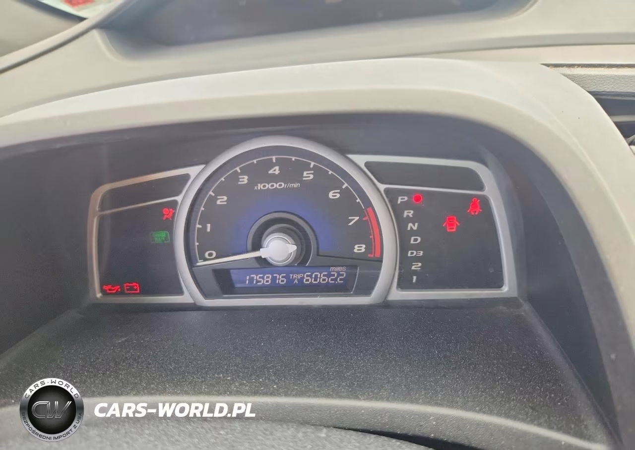 2008 Honda Civic Lx VIN:2HGFG12658H561249 - 9
