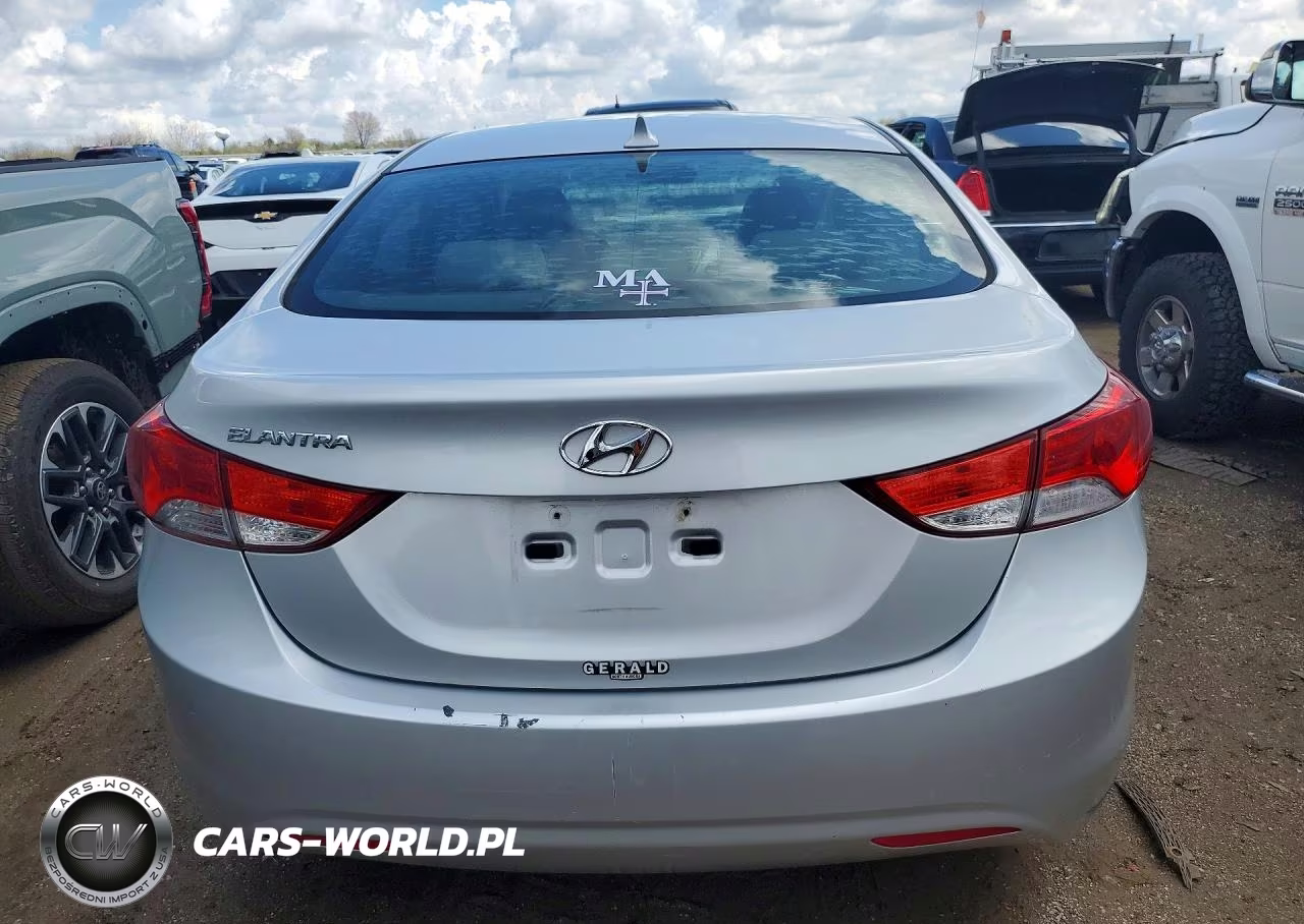 2013 Hyundai Elantra Gls VIN:KMHDH4AE8DU639085 - 6