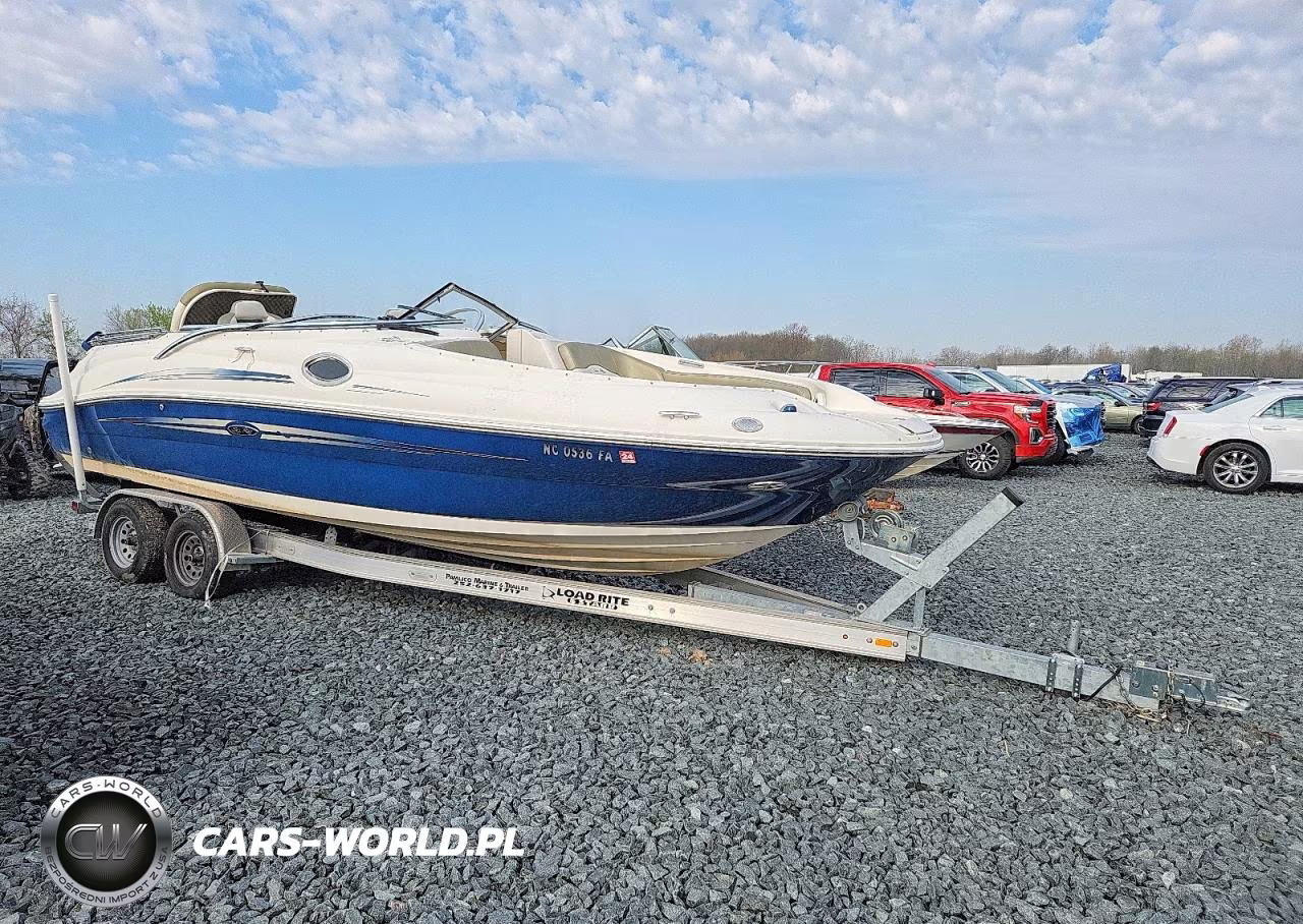 2007 Sea Ray Boat