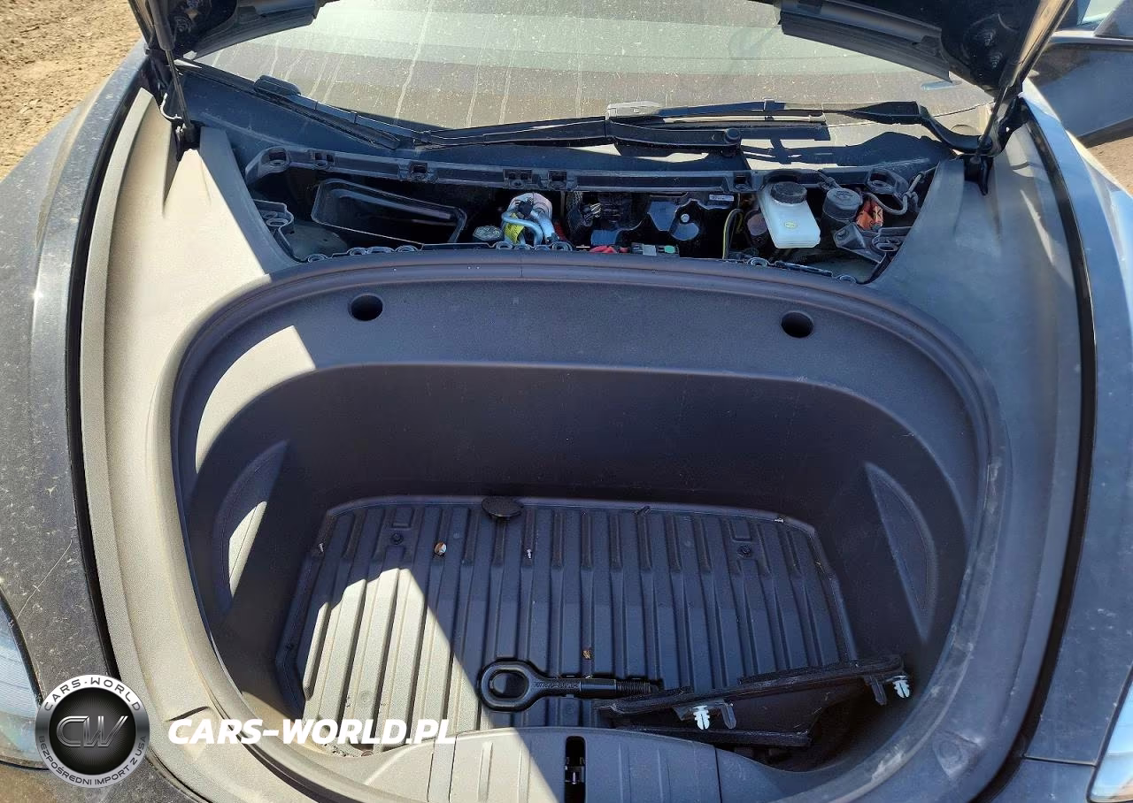 2023 Tesla Model 3 VIN:5YJ3E1EB2PF673544 - 11