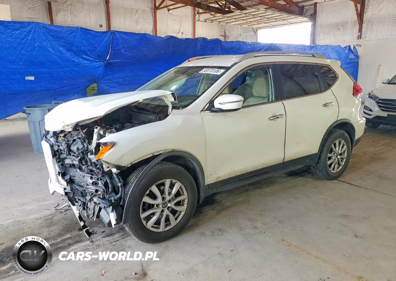 2017 Nissan Rogue – zdjęcie 1 z 13