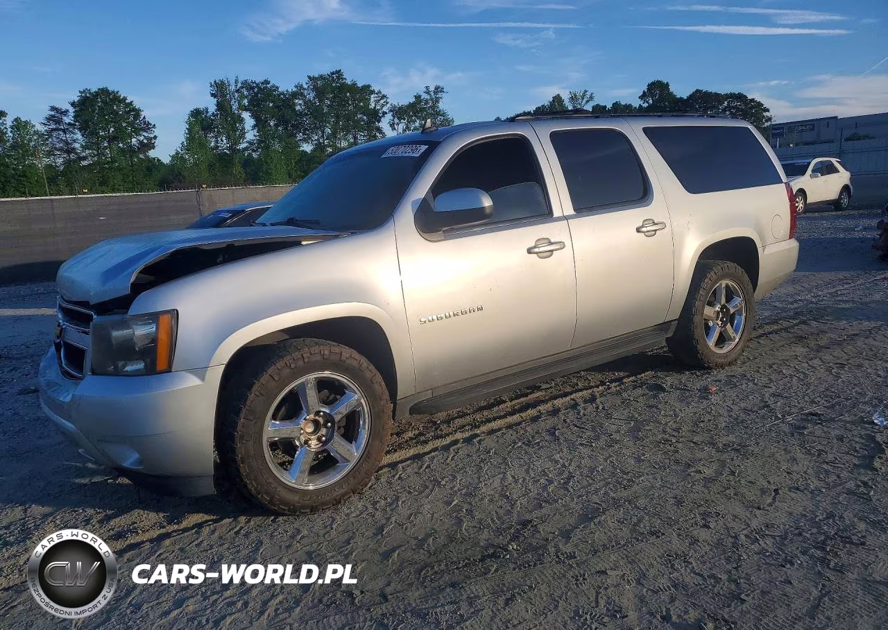 2013 Chevrolet Suburban C1500 Ls