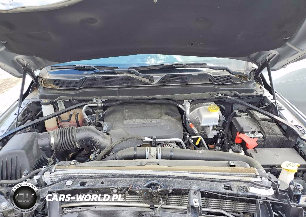 2022 Ram 2500 Laramie VIN:3C6UR5FJ4NG283047 - 11