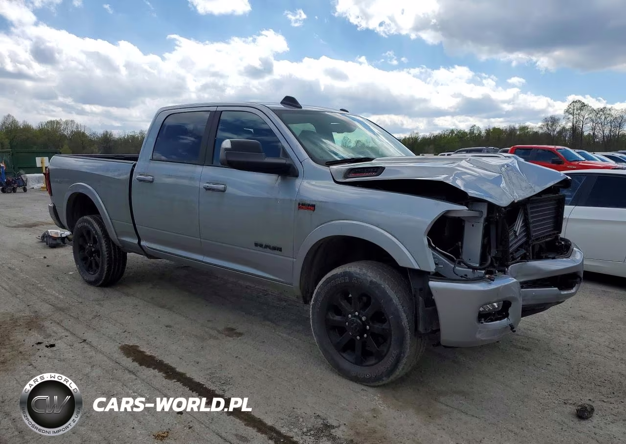 2022 Ram 2500 Laramie VIN:3C6UR5FJ4NG283047 - 4