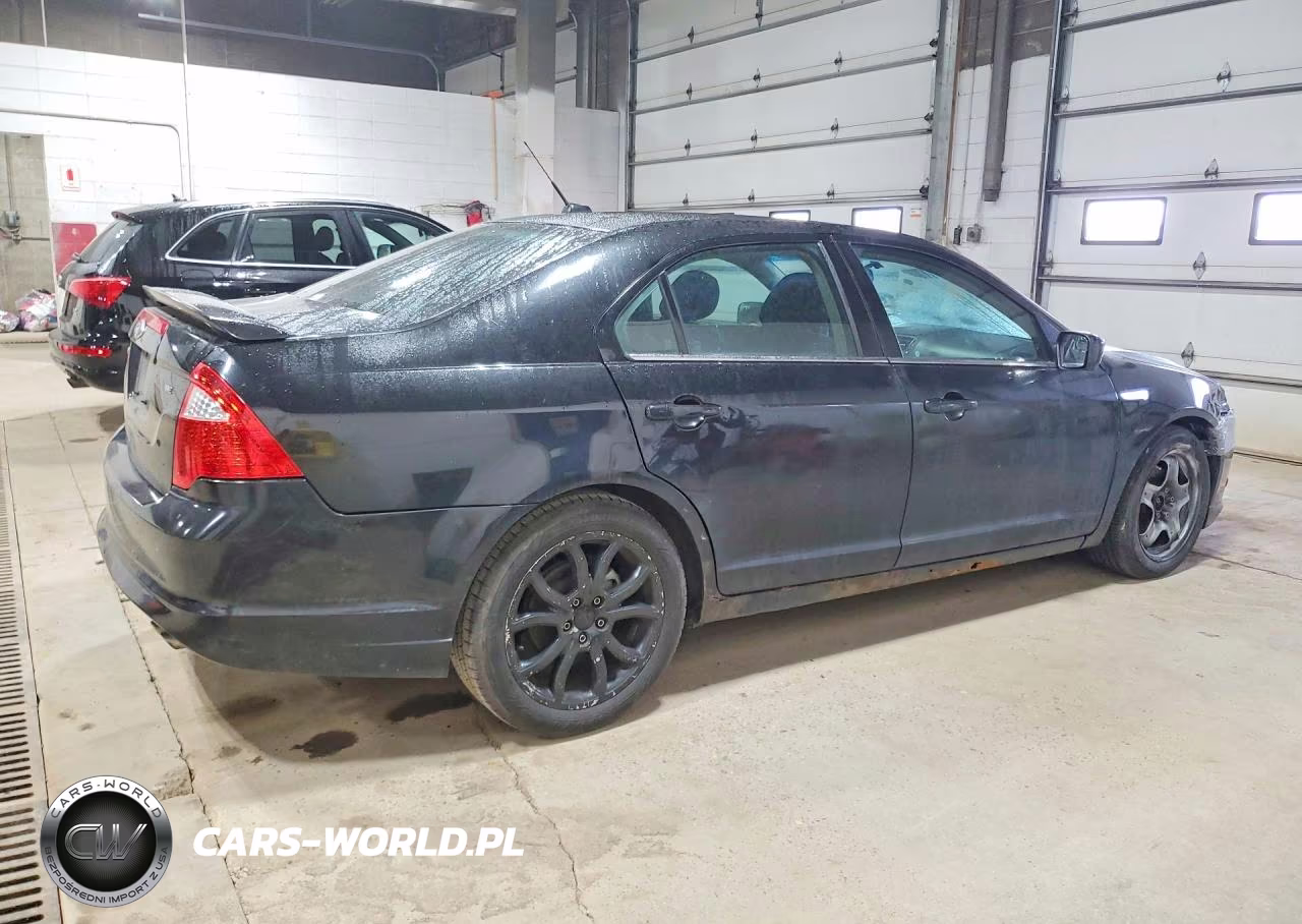 2011 Ford Fusion VIN:3FAHP0HAXBR134793 - 3